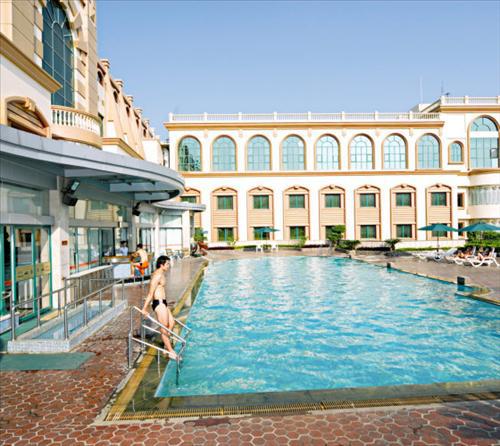 ג'ינג'יאנג Aile Holiday Hotel מראה חיצוני תמונה